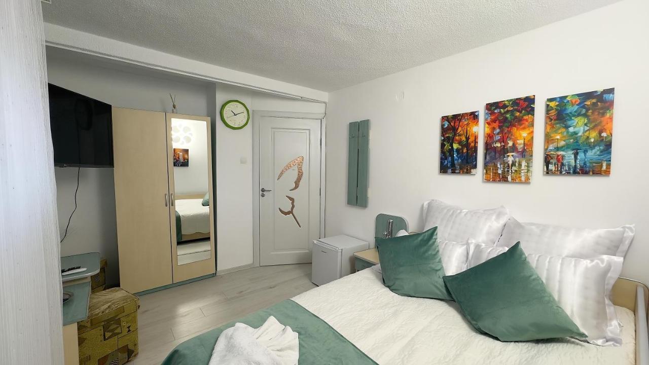 Casa Mina Hotel Busteni Bagian luar foto