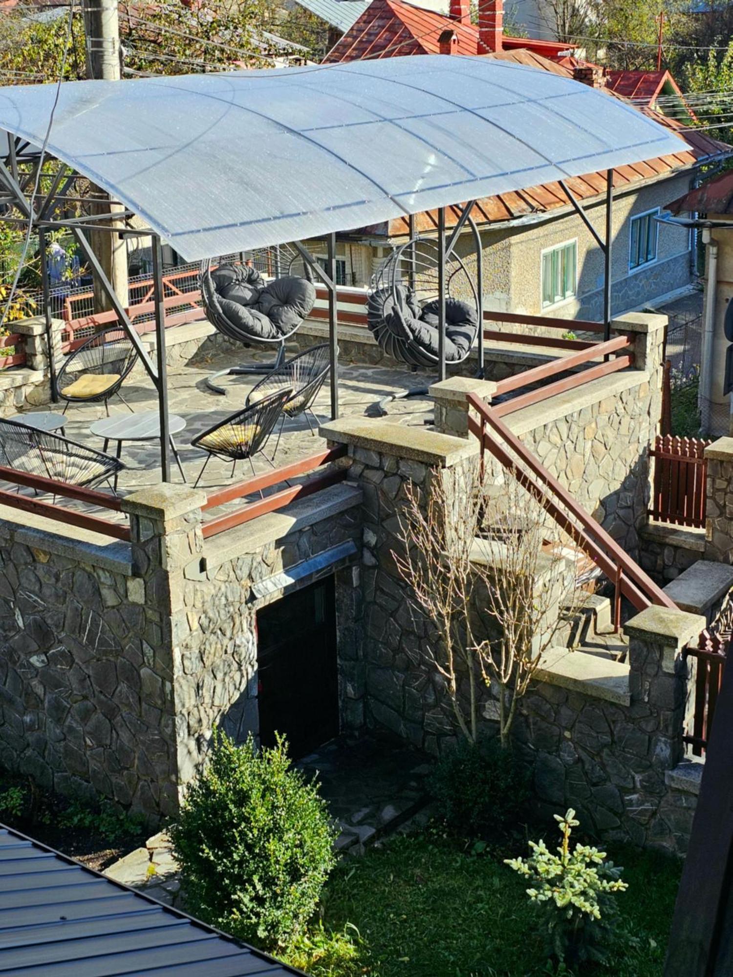 Casa Mina Hotel Busteni Bagian luar foto